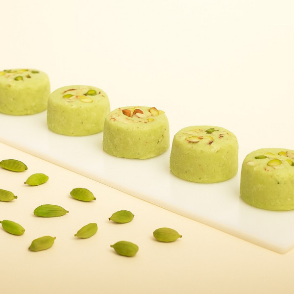 Elaichi Soancake